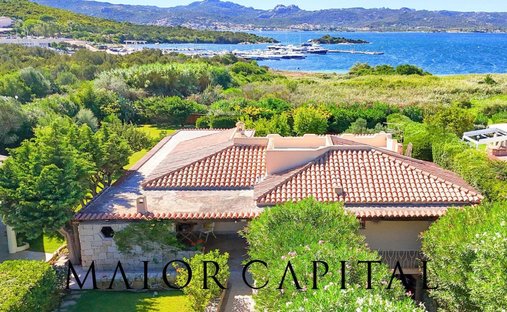 Haus in Area Arzachena Paese, Arzachena, Sardinien 1