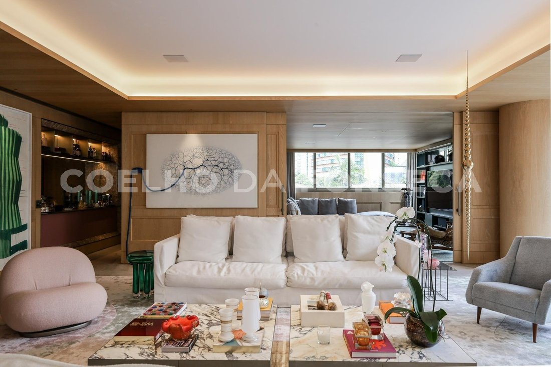 Condo in São Paulo, State of São Paulo, Brazil 5 - 17639301