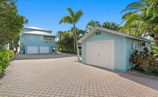 House in Indian Shores, Florida, United States 1