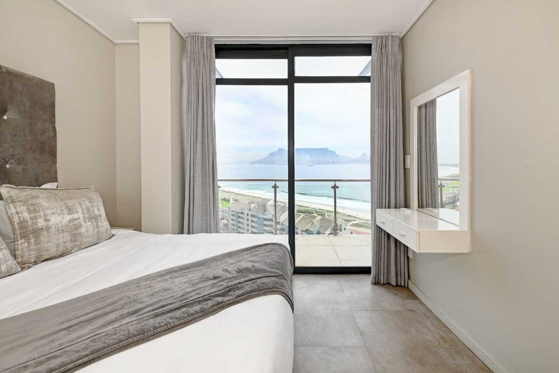 Apartment in Table View, Cape Town, South Africa 4 - 17628176
