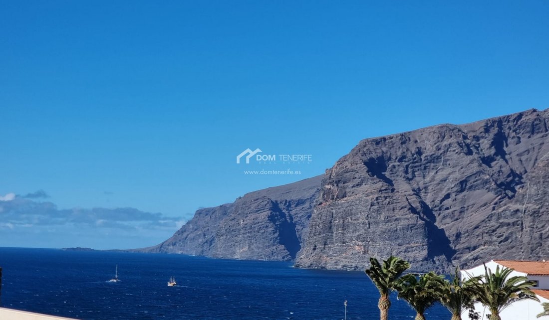 Apartment in Acantilados de Los Gigantes, Canary Islands, Spain 3 - 17629401