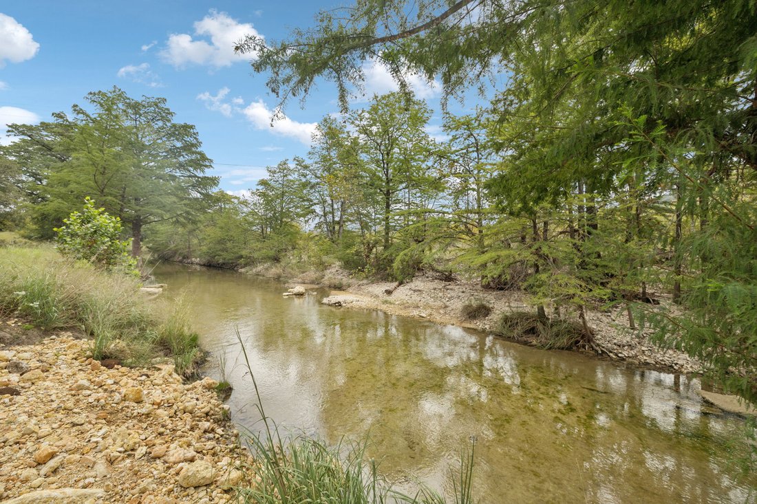 Farm Ranch in Medina, Texas, United States 1 - 17636420