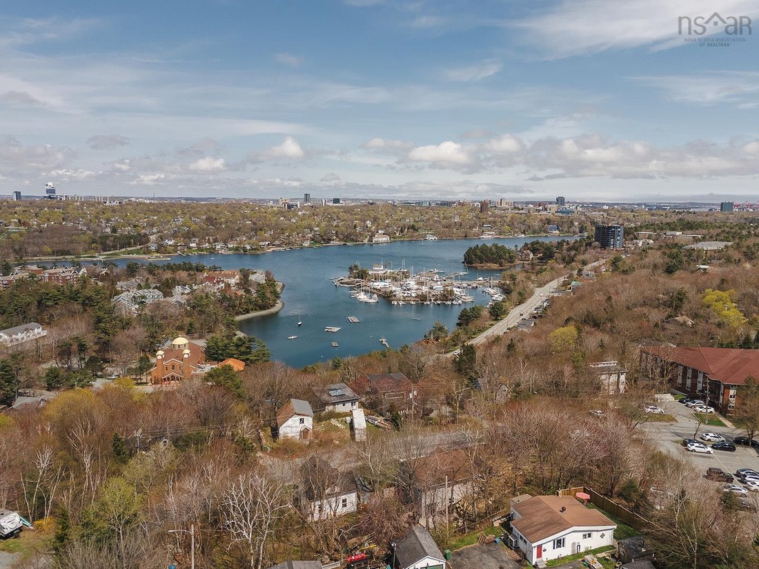 Land in Halifax, Nova Scotia, Kanada 2 - 17632166