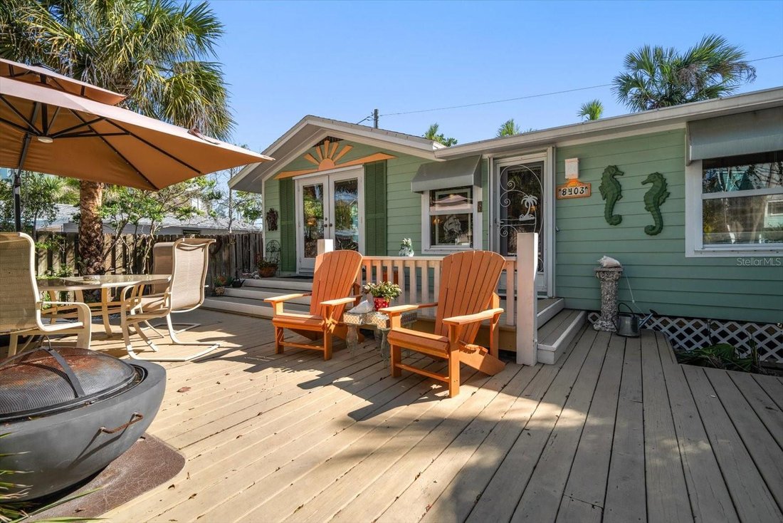 House in Treasure Island, Florida, United States 5 - 17632833