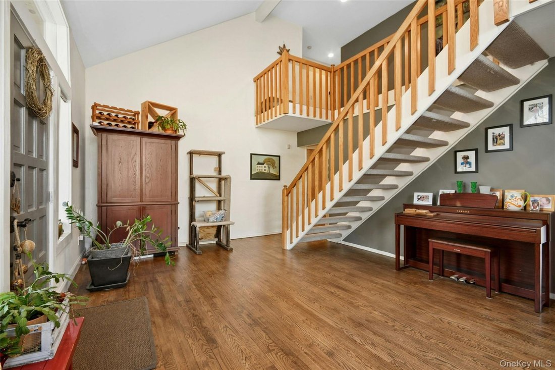 House in Port Jefferson, New York, United States 4 - 17635908