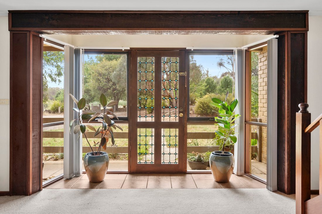 Country House in Sutton, New South Wales, Australia 4 - 17640626