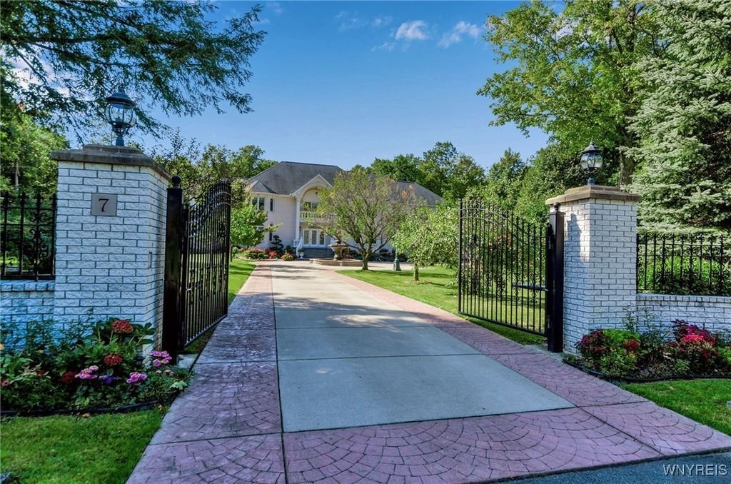 House in Orchard Park, New York, United States 3 - 14650794