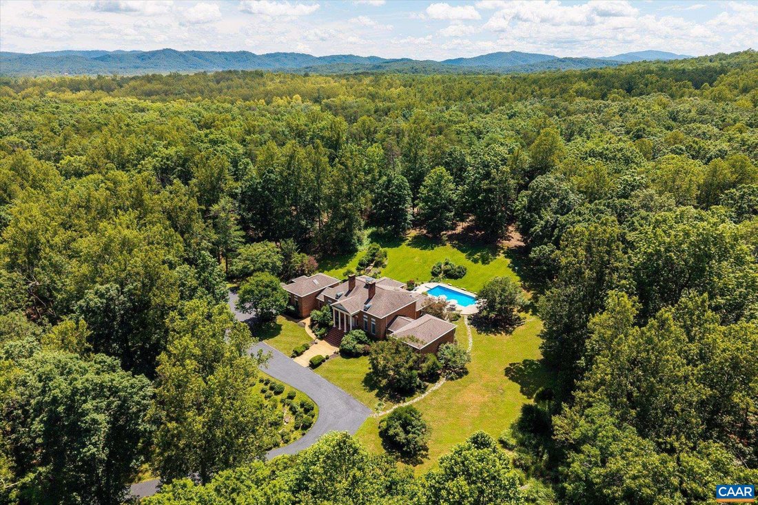 House in Charlottesville, Virginia, United States 1 - 17638312