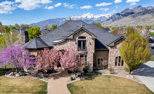 House in Cedar Hills, Utah, United States 1