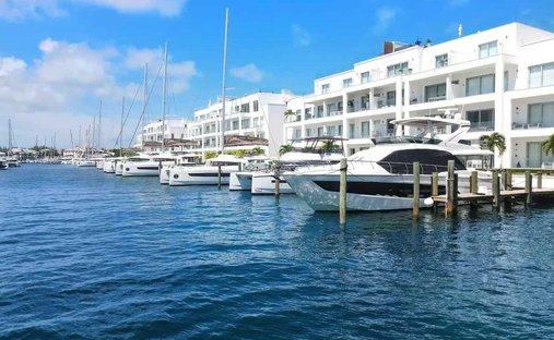 Condo in Nassau, New Providence, The Bahamas 1