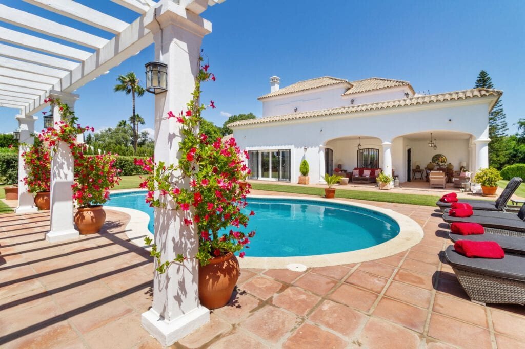 House in Sotogrande, San Roque, Andalusia 1 - 17636080