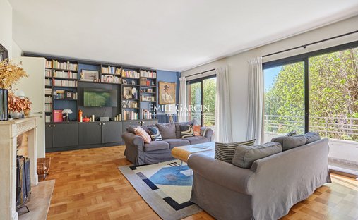 Apartment in Chateau de Vaucresson, Vaucresson, France 1