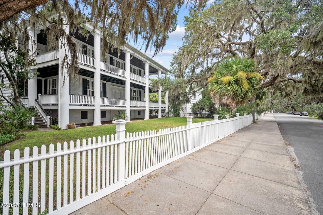 House in Beaufort, South Carolina, United States 1 - 17635981