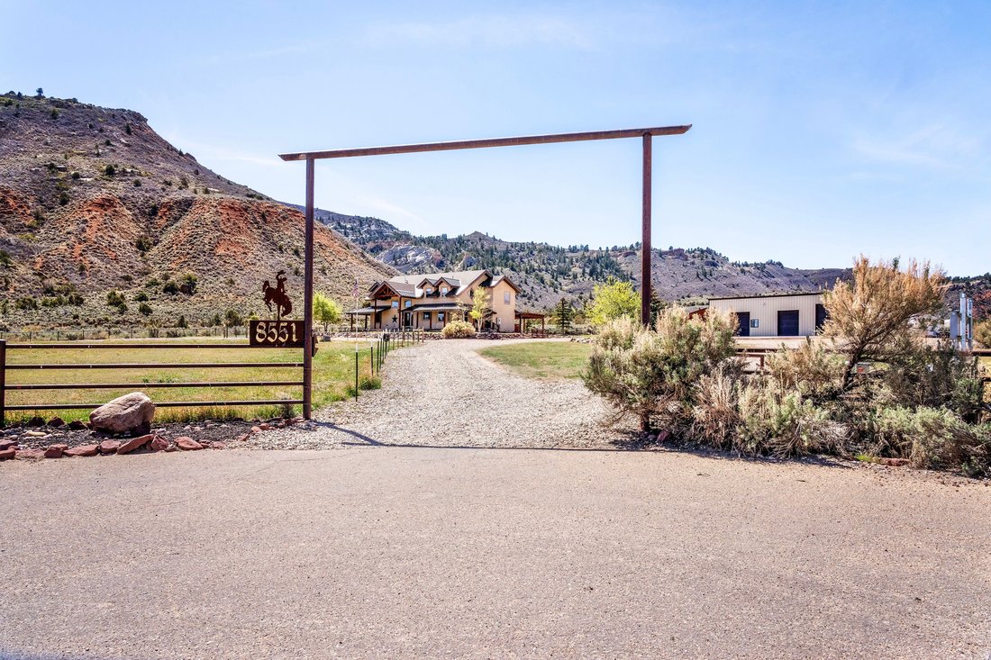 House in Vernal, Utah, United States 1 - 17631144