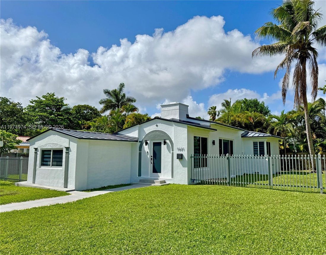 House in Miami, Florida, United States 1 - 17350344