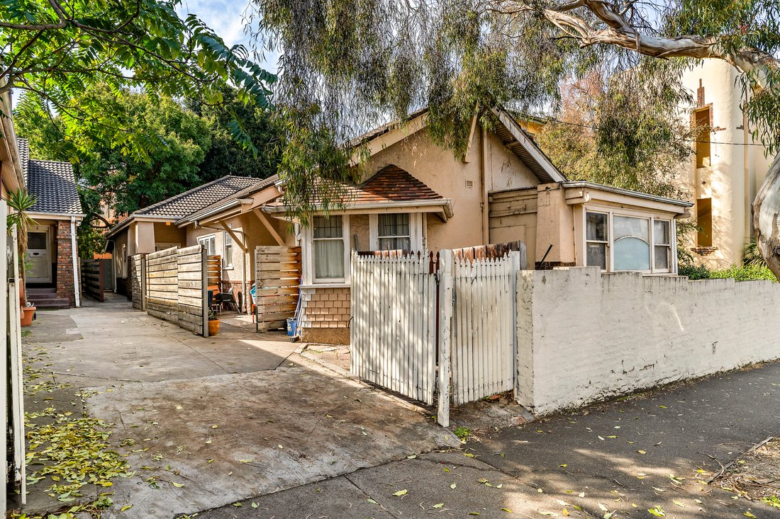 House in St Kilda, Victoria, Australia 3 - 17640707