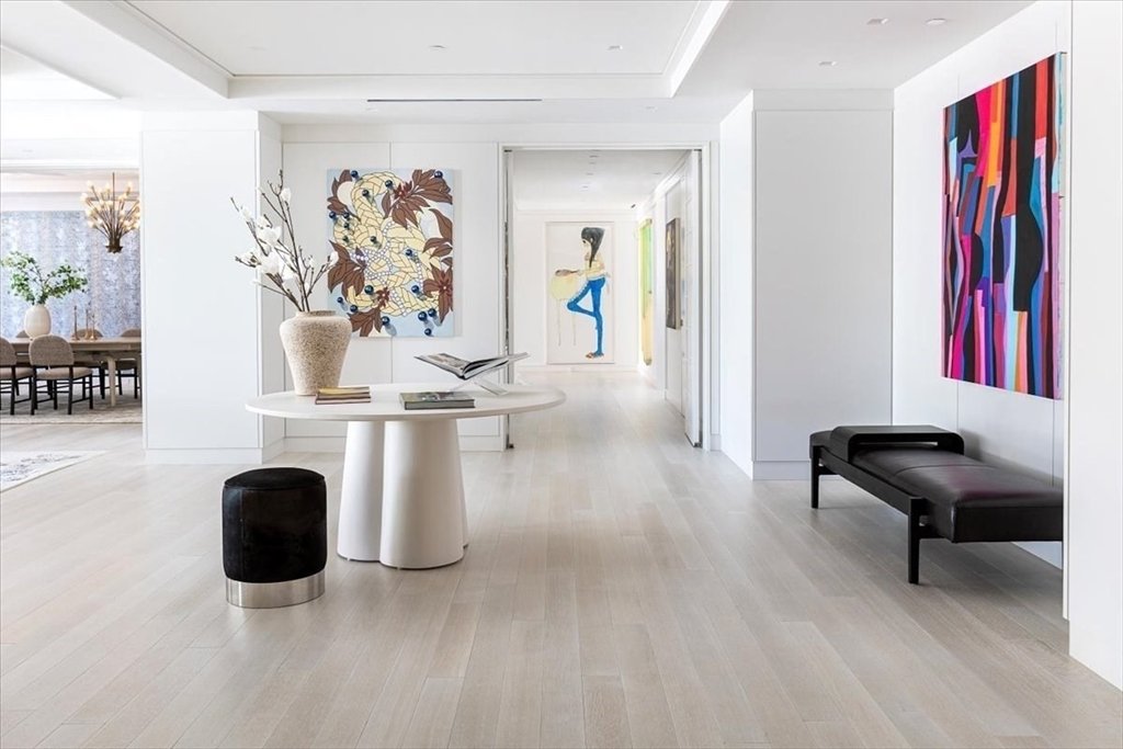 Condo in Boston, Massachusetts, United States 1 - 17633777