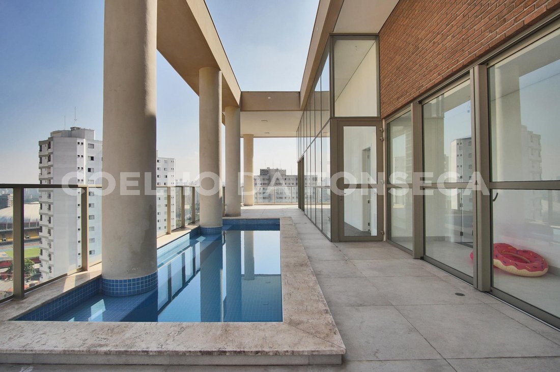 Condo in São Paulo, State of São Paulo, Brazil 1 - 17635958