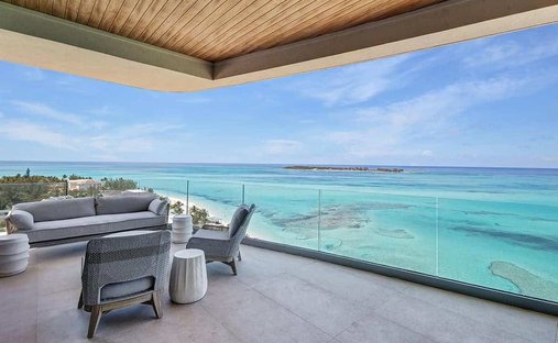 Condo in Nassau, New Providence, The Bahamas 1