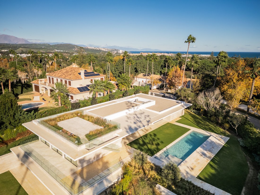 House in Sotogrande, San Roque, Andalusia 2 - 17637254