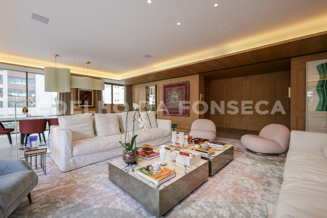 Condo in São Paulo, State of São Paulo, Brazil 4 - 17639301