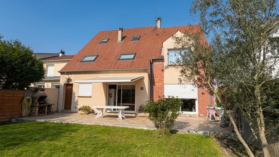 House in Mermoz, Villemomble, France 1 - 17622859