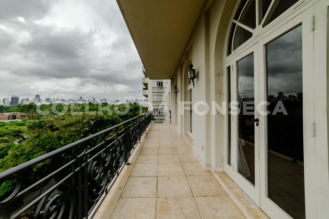 Condo in São Paulo, State of São Paulo, Brazil 2 - 15543737