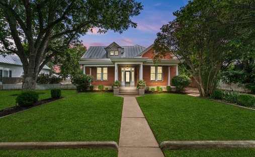 House in Fredericksburg, Texas, United States 1
