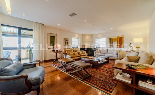 Condo in São Paulo, State of São Paulo, Brazil 1