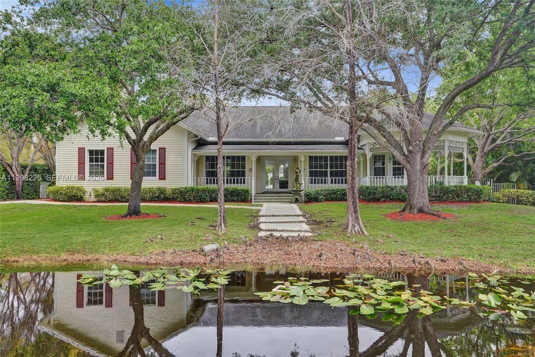 House in Davie, Florida, United States 1 - 17631044