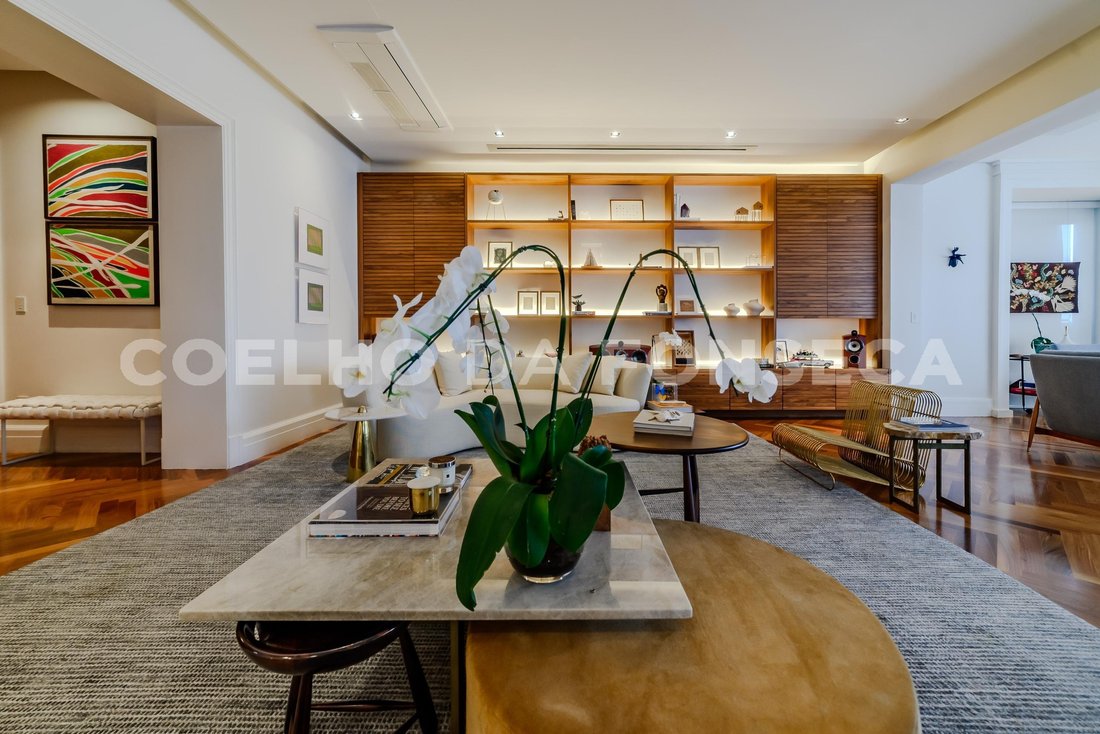 Condo in São Paulo, State of São Paulo, Brazil 5 - 17639258