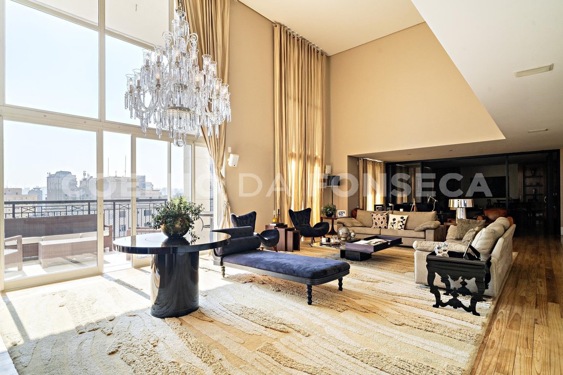 Condo in São Paulo, State of São Paulo, Brazil 1 - 17636200