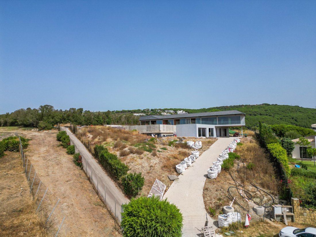 House in Sotogrande, San Roque, Andalusia 2 - 17636990