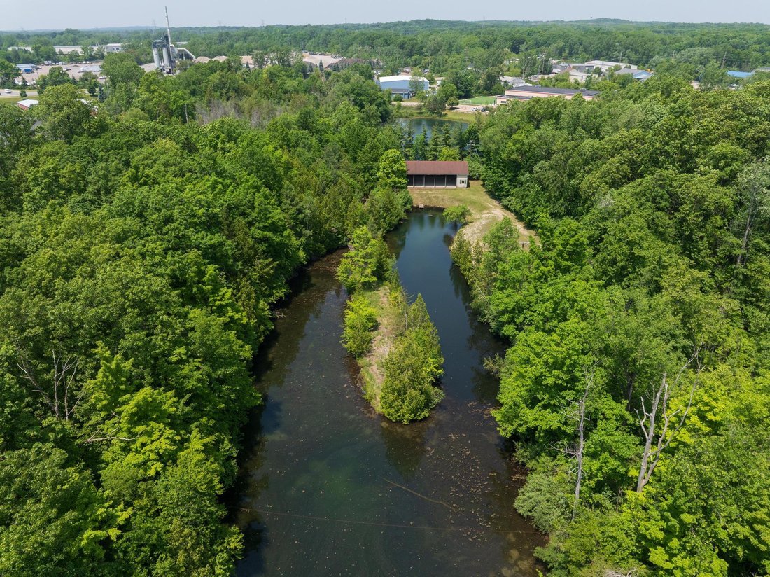 Land in Clarkston, Michigan, United States 3 - 16330105