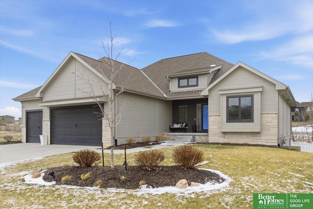 House in Papillion, Nebraska, United States 5 - 17629574