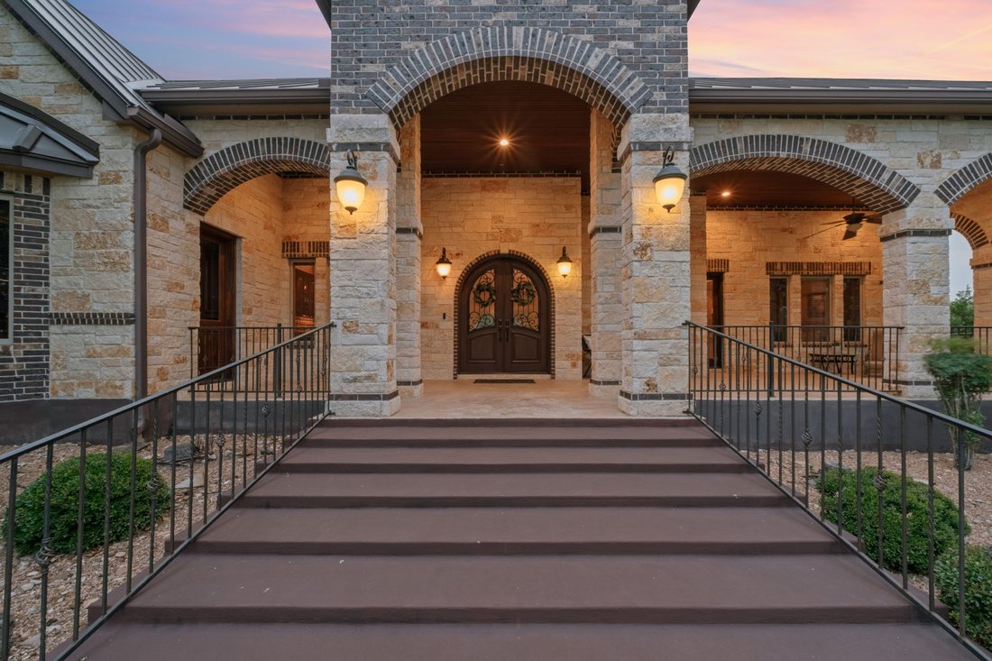 Farm Ranch in Fair Oaks Ranch, Texas, United States 4 - 17636895