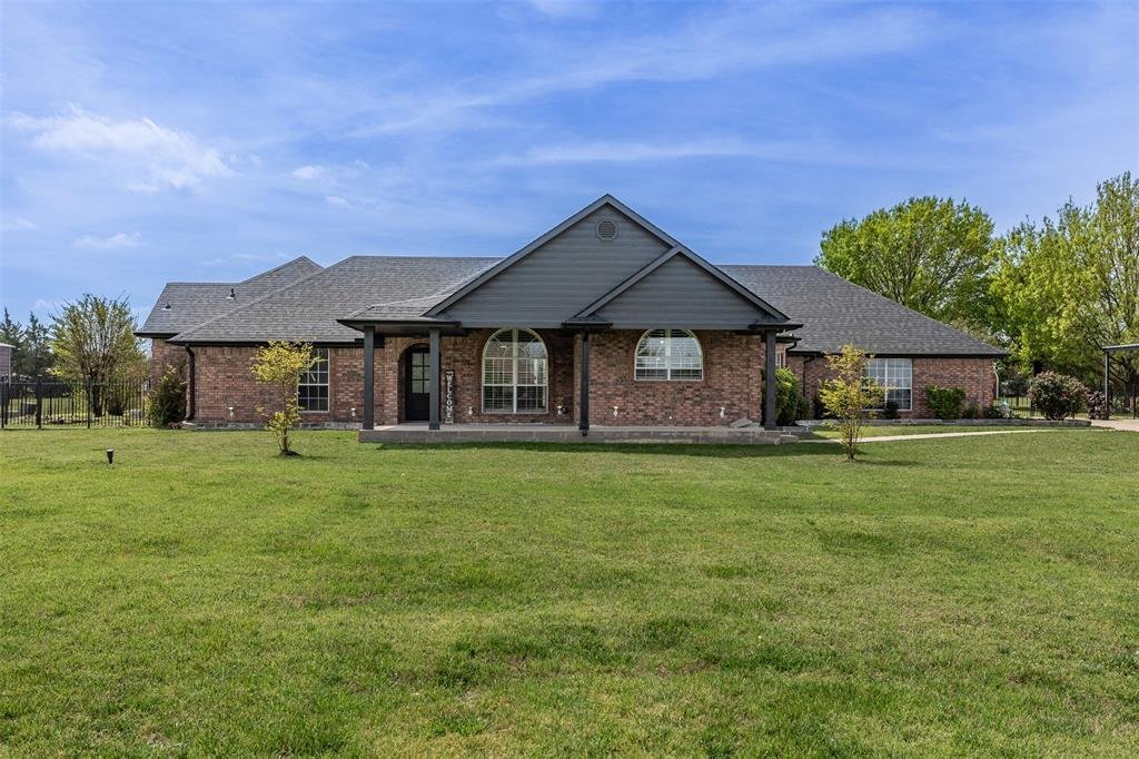 House in Sherman, Texas, United States 2 - 17628892