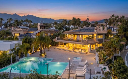 Villa in Marbella, Andalusia, Spain 1