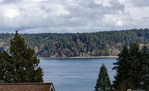 House in Gig Harbor, Washington, United States 1