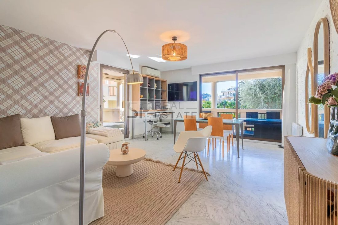 Apartment in Petit-Juas, Cannes, France 4 - 17234832