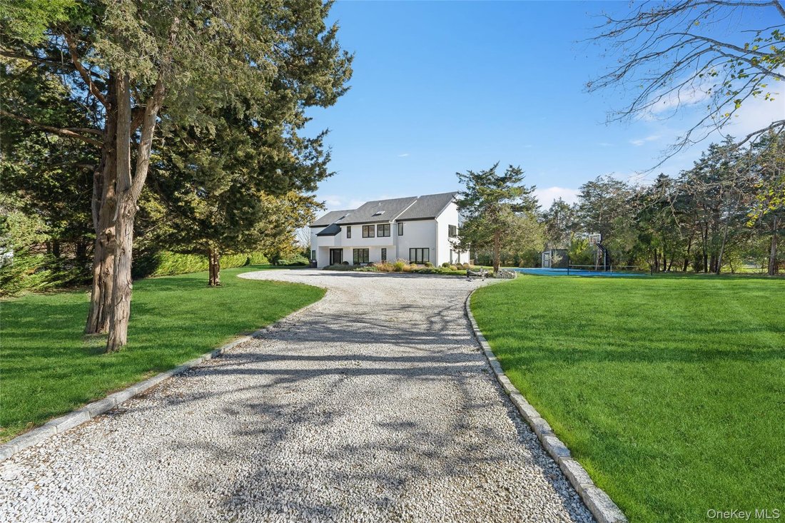 House in Westhampton, New York, United States 3 - 17630975