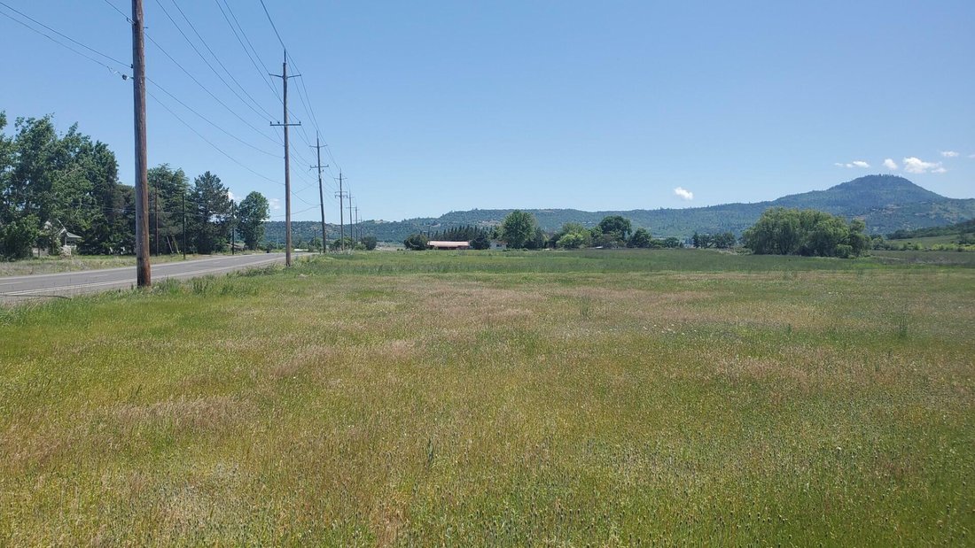 Terreno en Medford, Oregón, Estados Unidos 4 - 17637168