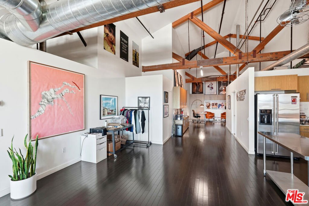 Condo in Los Angeles, California, United States 1 - 17630892