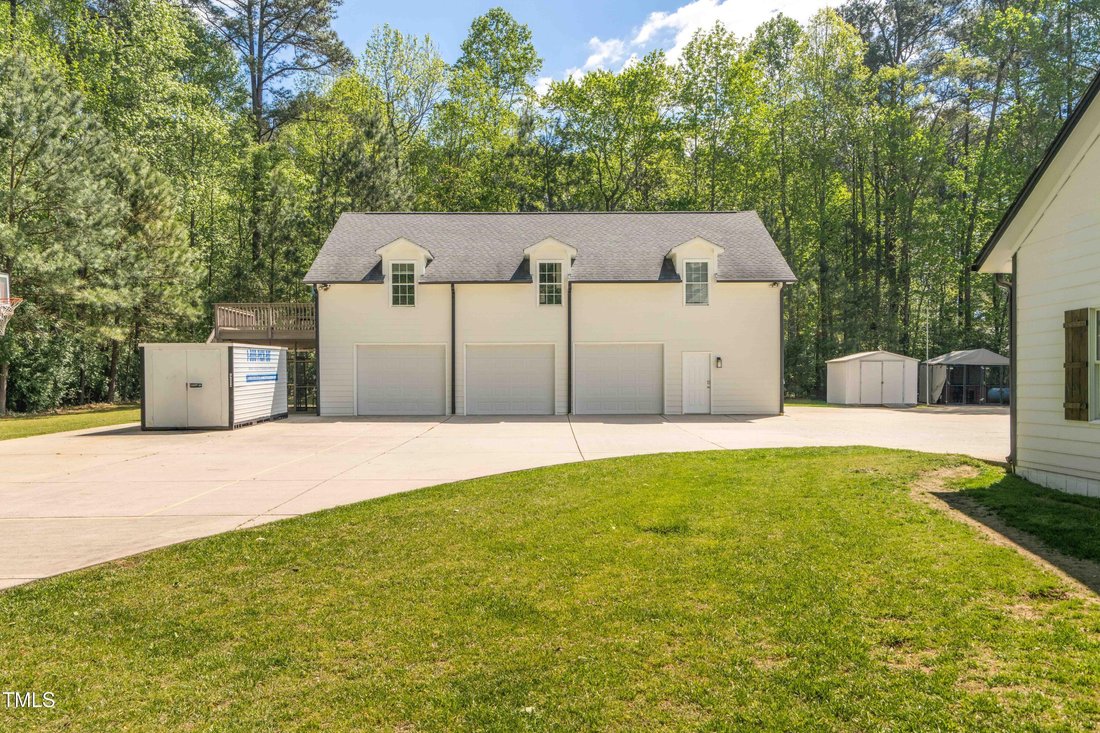 House in Chapel Hill, North Carolina, United States 2 - 17628354