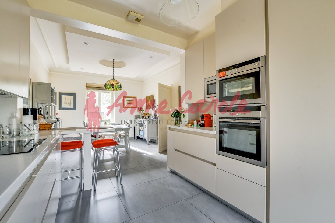 House in Fontenay-sous-Bois, Ile-de-France, France 3 - 17632086