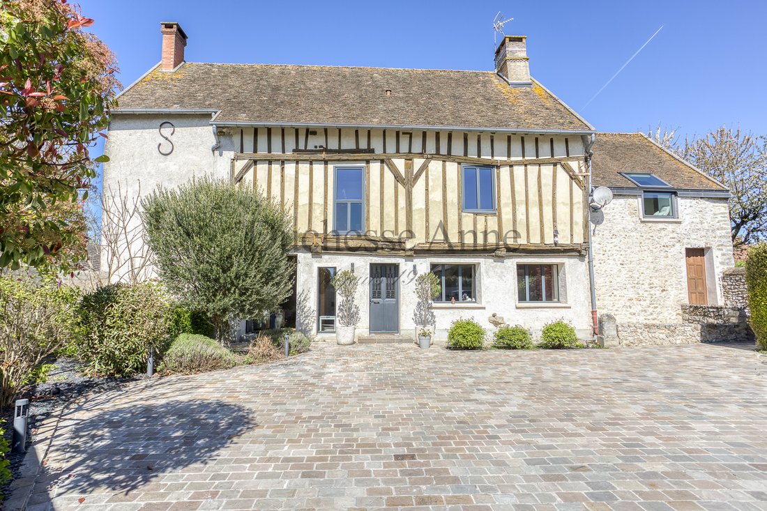 House in Septeuil, Ile-de-France, France 1 - 17633663
