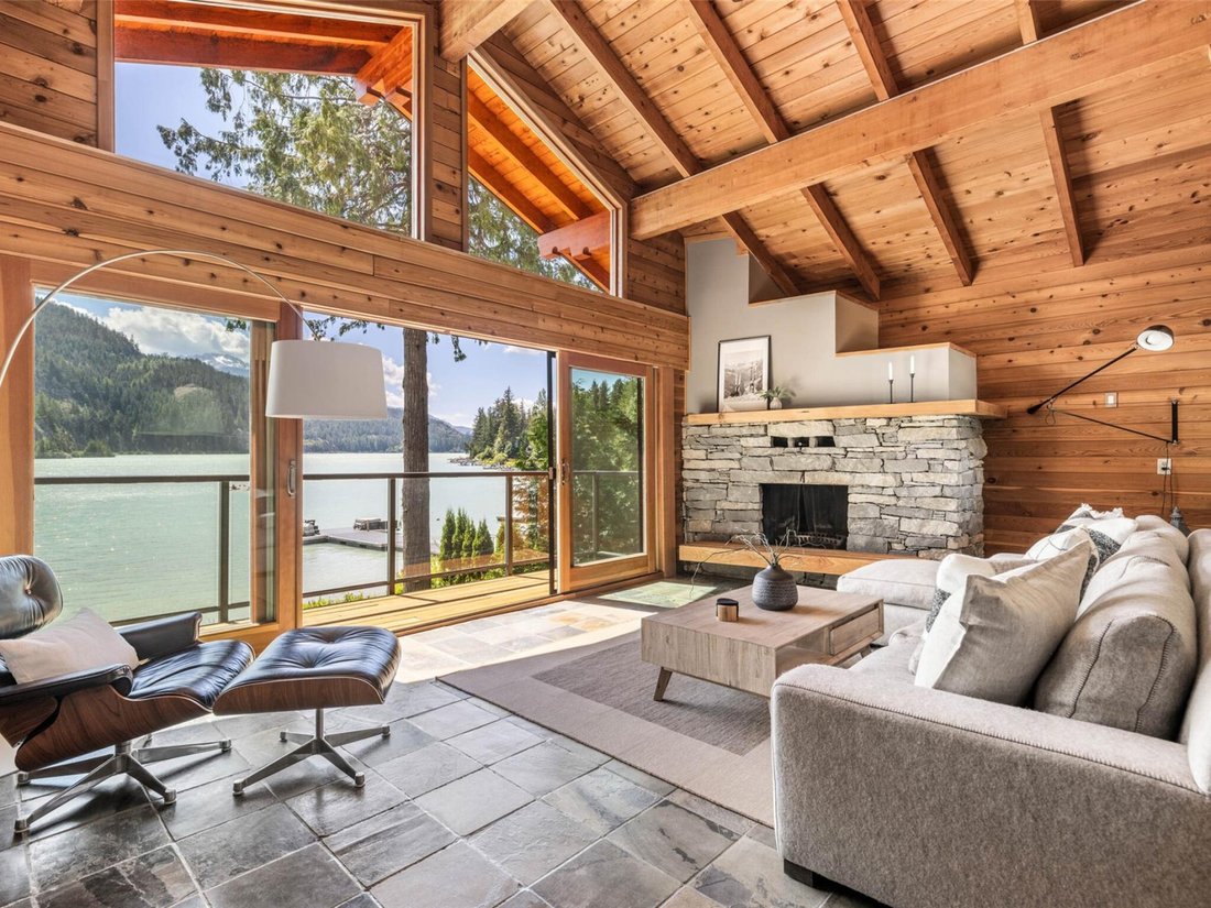 House in Whistler, British Columbia, Canada 4 - 17635351