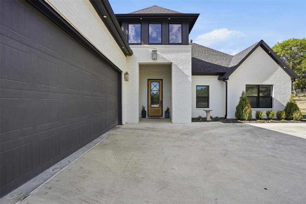 House in Azle, Texas, United States 5 - 17629022