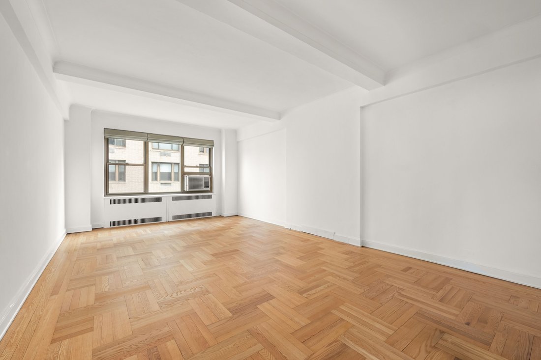 Co Op in New York, New York, United States 2 - 17629291