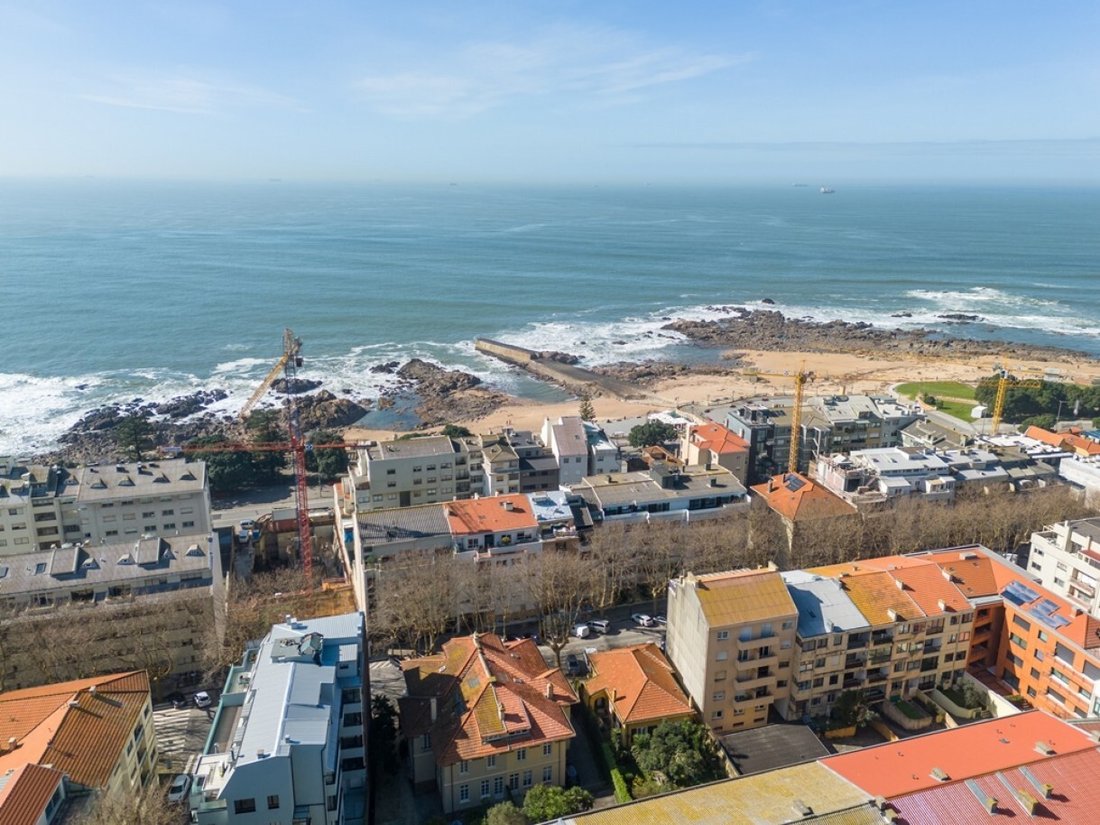 House in Aldoar, Foz do Douro e Nevogilde, Porto District, Portugal 2 - 17045086